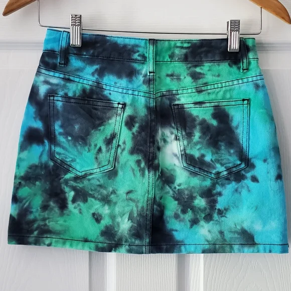 Denim Mini Skirt Tie Dye NWT - Picture 3 of 7